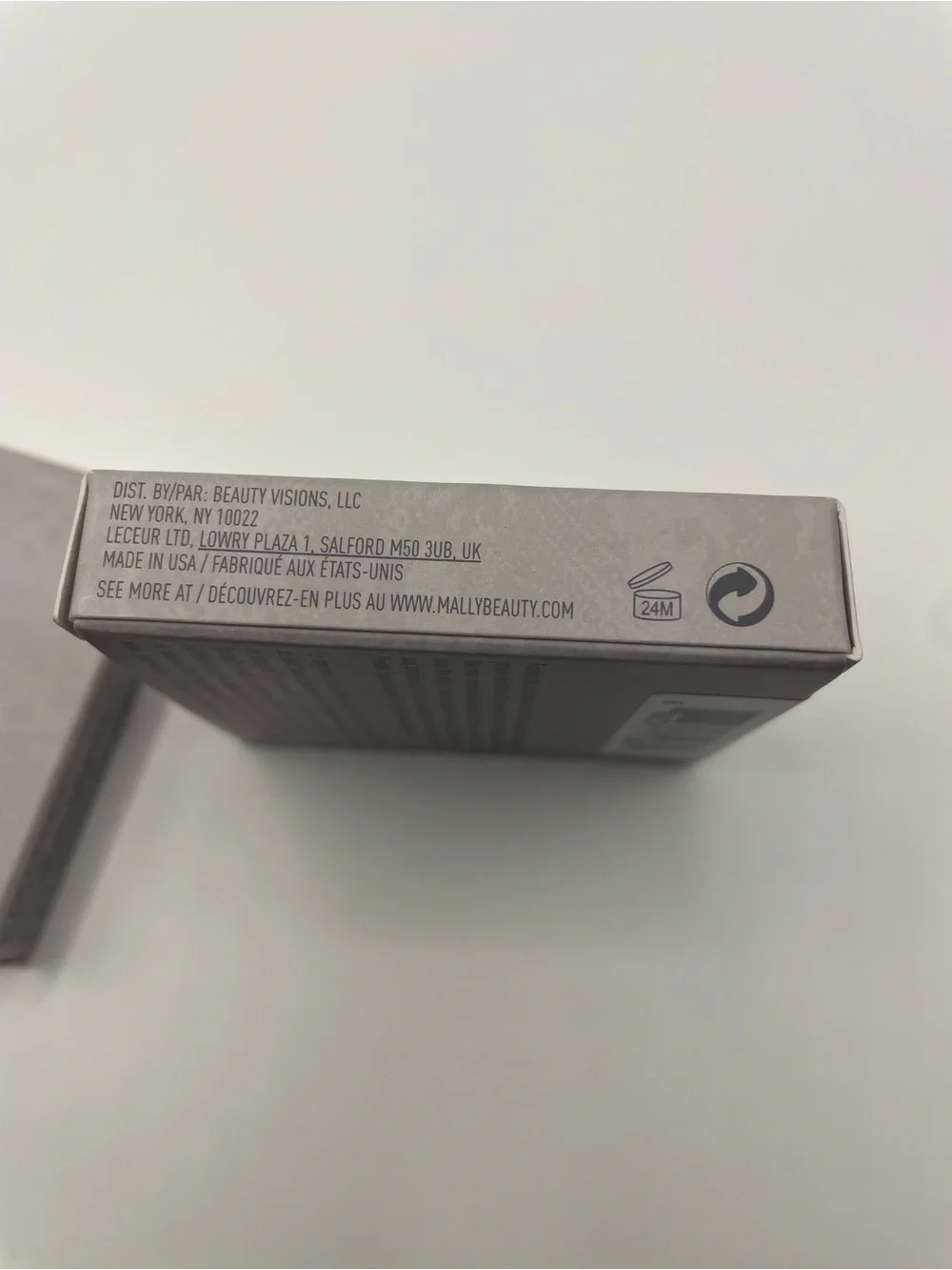 X2 Mally Beauty 4K Ultra HD Fantasy Foundation in Medium